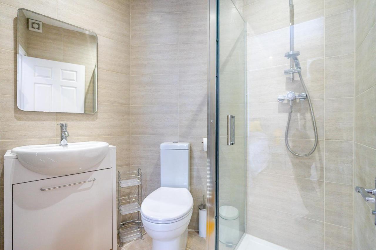 Апартаменти Studio 44 Йорк Екстер'єр фото